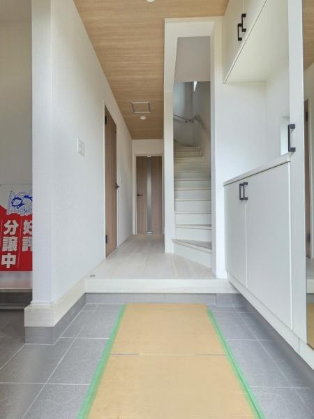 グラファーレ　成田市　郷部２期全１棟１号棟