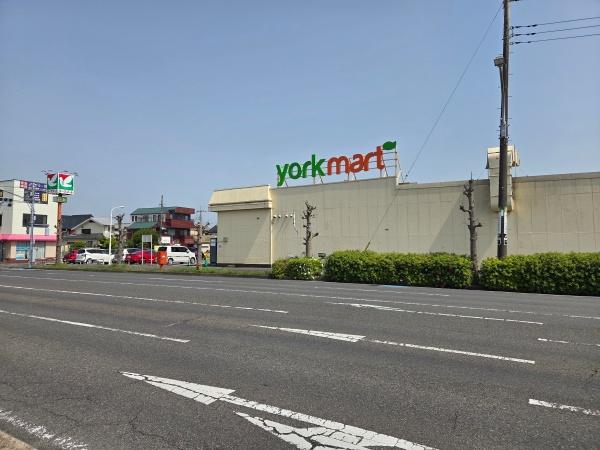 成田市　飯田町　４　全２棟　B号棟(ヨークマート成田店)