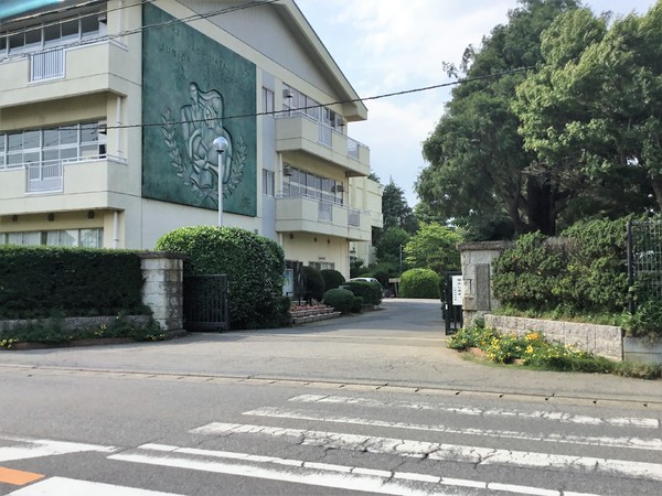 八街市八街ほの中古一戸建て(八街市立八街中学校)