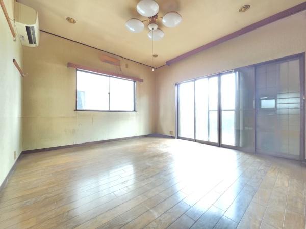 八街市八街ほの中古一戸建て
