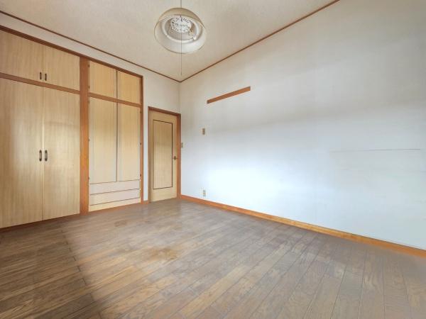 八街市八街ほの中古一戸建て