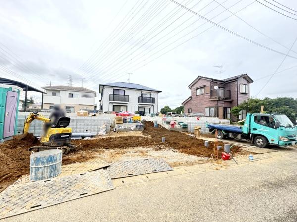 クレイドルガーデン　八街市文違第８・全２棟・１号棟