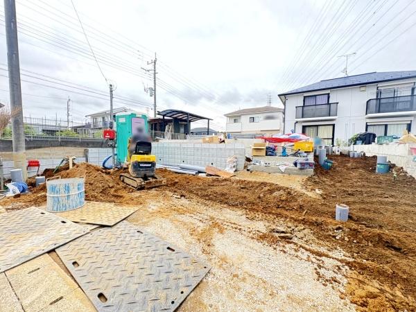 クレイドルガーデン　八街市文違第８・全２棟・１号棟