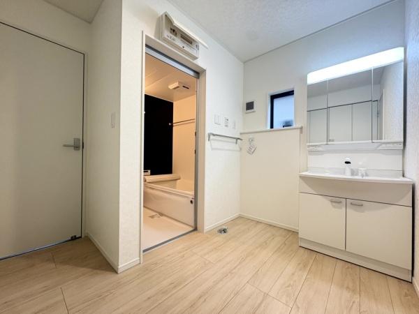 クレイドルガーデン八街市八街ほ　第１６全４棟１号棟