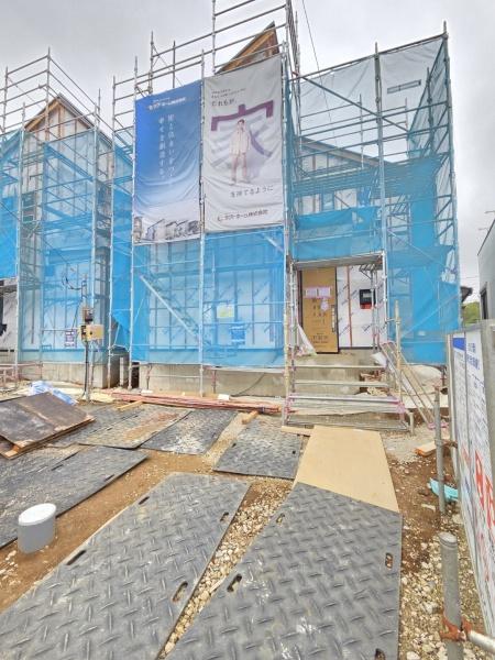 グラファーレ　成田市吾妻１丁目８期全２棟１号棟