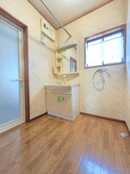 八街市富山の中古一戸建て