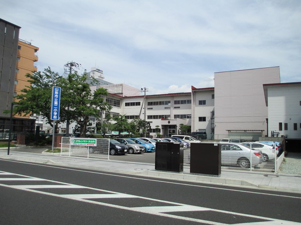 山形市上町1丁目の土地(山形市立第二小学校)