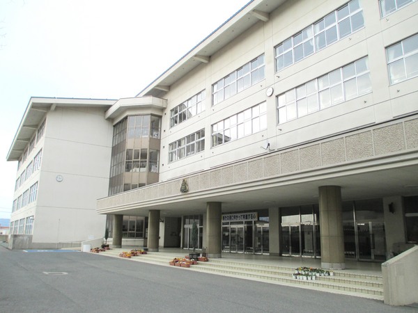 山形市上町1丁目の土地(山形市立第三中学校)