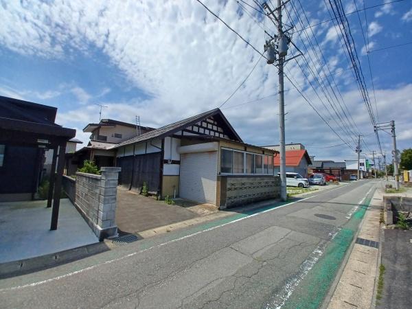 村山市楯岡晦日町