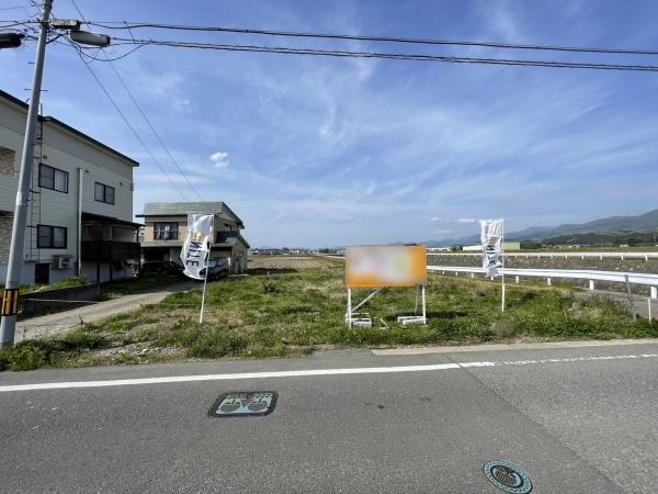 新庄市金沢字中関屋の新築一戸建