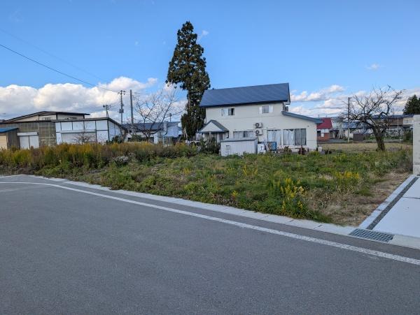米沢市中田町の新築一戸建