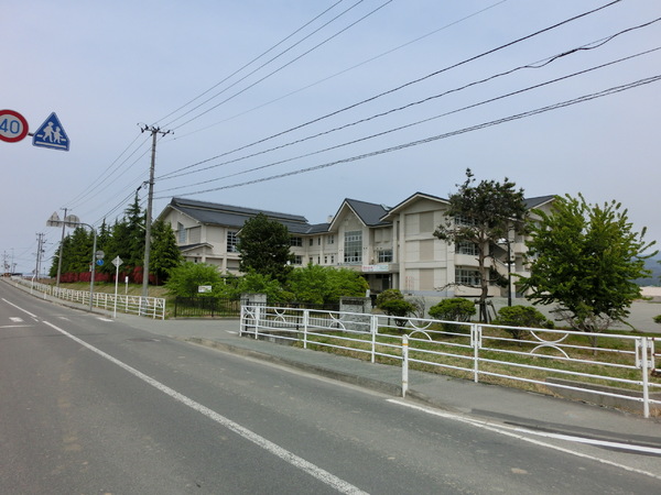 東根市大字長瀞の新築一戸建(東根市立第二中学校)