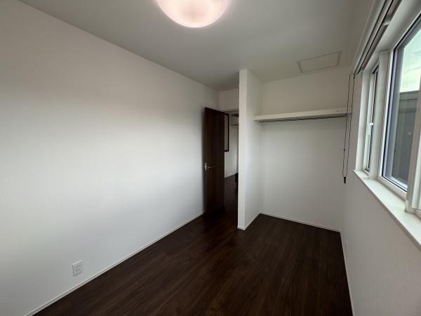 米沢市中田町の新築一戸建(子供部屋)