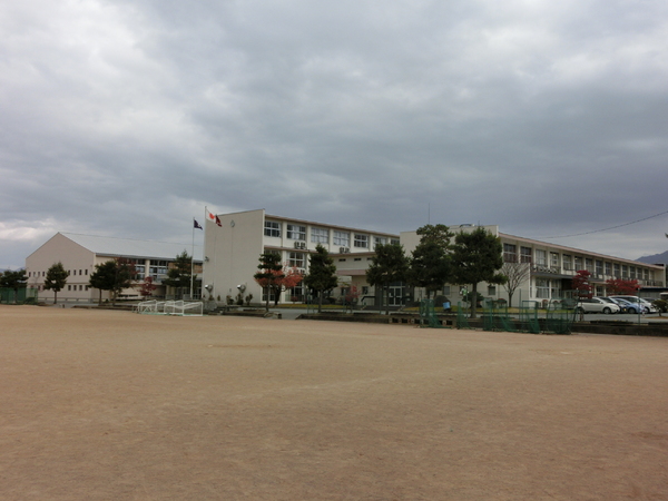 天童市大字矢野目字沼田の土地(天童市立第三中学校)