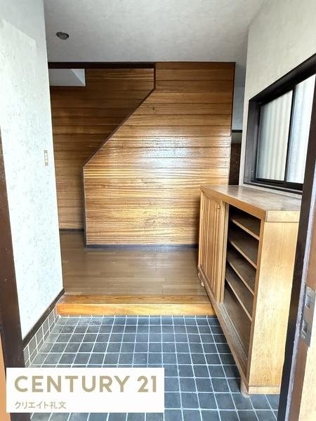 山形市あかねケ丘１丁目の中古一戸建て