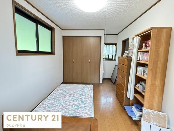 南陽市漆山の中古一戸建て