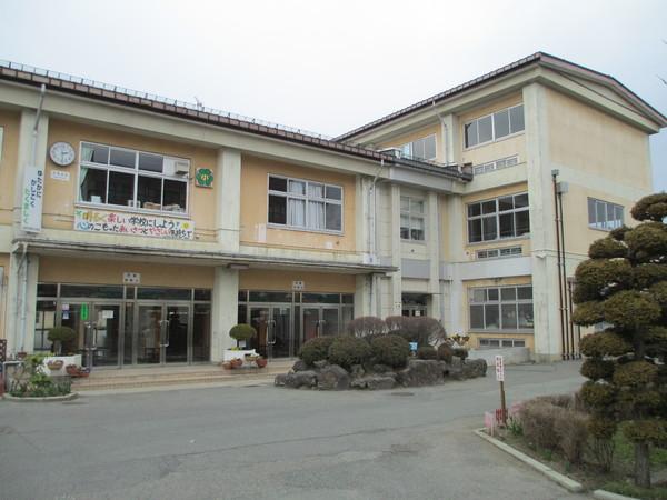 ネオハイツ霞城公園(山形市立第十小学校)