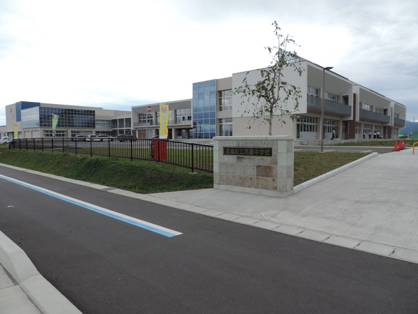 東置賜郡高畠町大字高畠の新築一戸建(高畠町立高畠中学校)