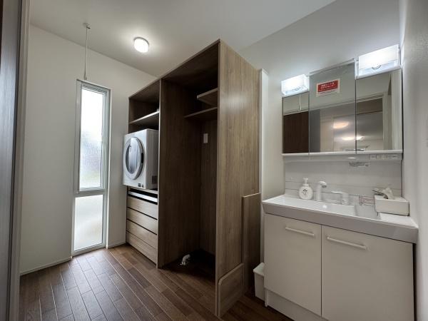 東置賜郡高畠町大字高畠の新築一戸建