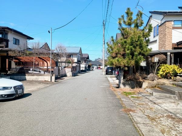 山形市あかねケ丘３丁目の土地