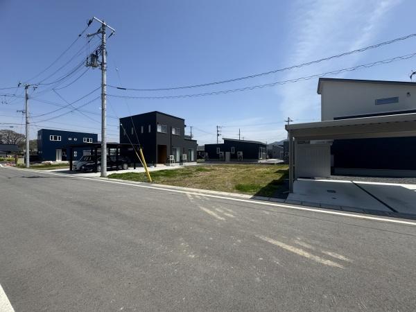 東置賜郡高畠町大字高畠大町の土地