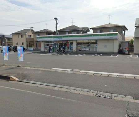 パセオプラシード(ファミリーマート天童中里店)