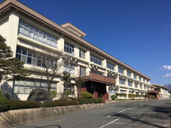 パセオプラシード(天童市立長岡小学校)