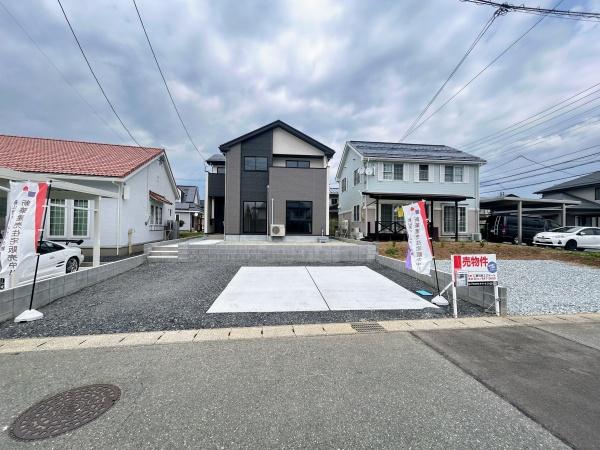 山形市南館西
