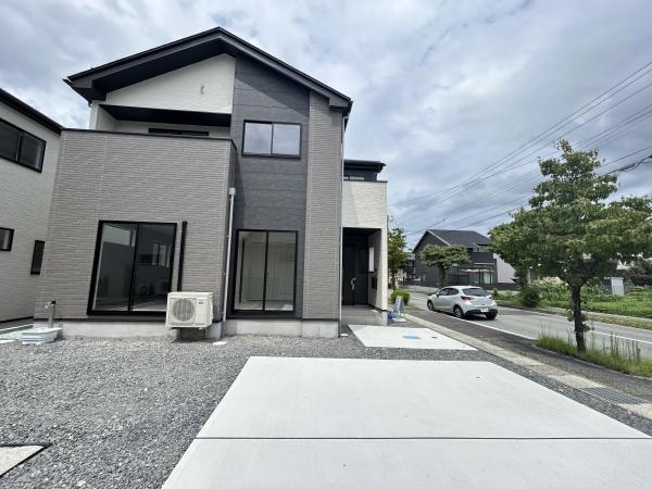 山形市鈴川町二丁目　2号棟