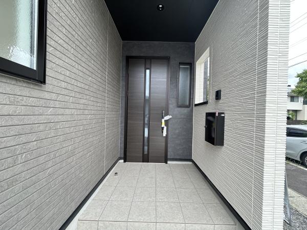 山形市鈴川町二丁目　2号棟