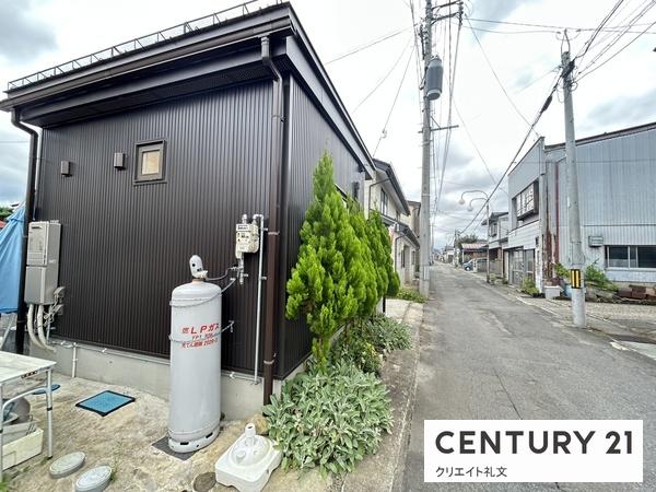 上山市栄町１丁目店舗
