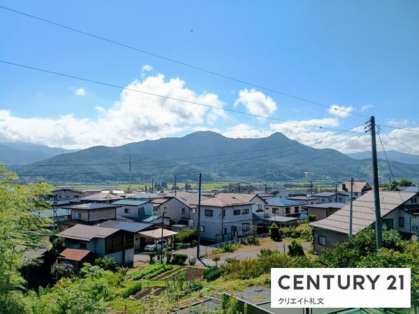上山市四ツ谷１丁目の中古一戸建て