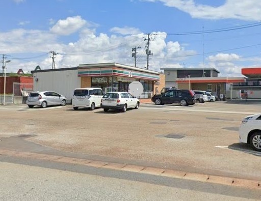 寒河江市東新山町の中古一戸建て(セブンイレブン寒河江日田店)