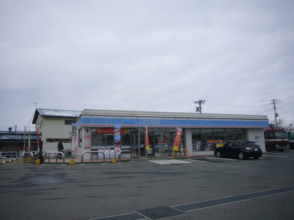 東根市大字蟹沢の中古一戸建て(ローソン東根蟹沢南店)