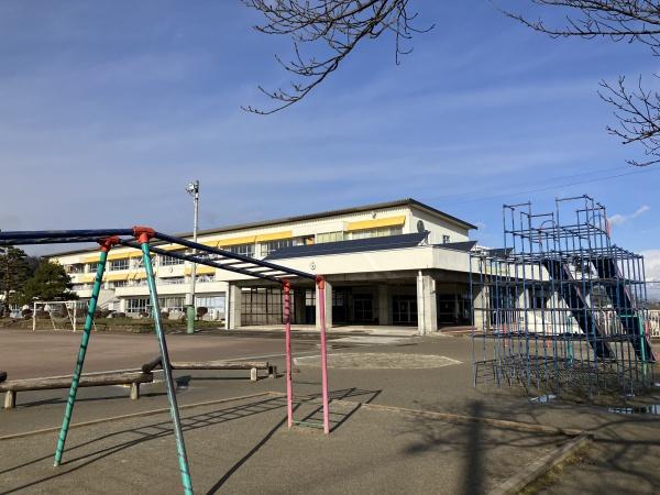 東村山郡山辺町大字山辺の土地(山辺町立山辺小学校)