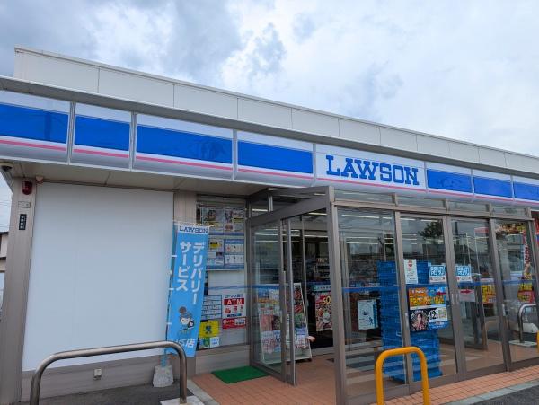 山形市西田5丁目2期1号棟(ローソン山形城西町五丁目店)