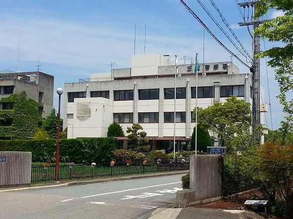デ・リード三田駅前(三田警察署)