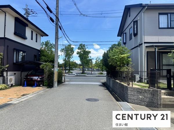 三田市ゆりのき台１丁目の中古一戸建て