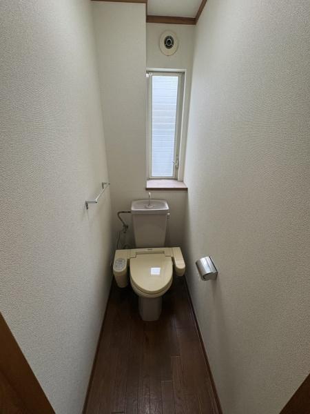 三田市あかしあ台２丁目の中古一戸建