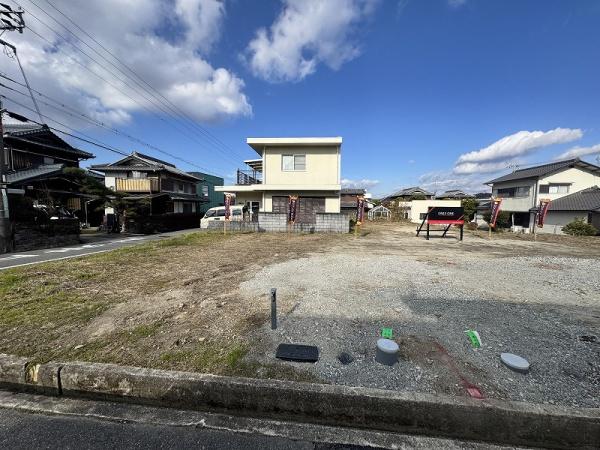 西宮市山口町名来２丁目の土地