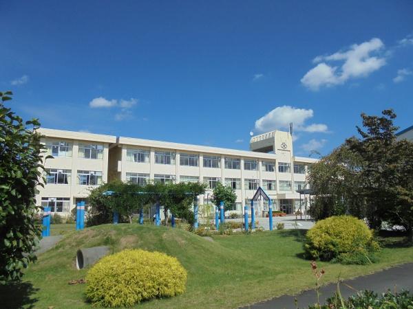 三田市志手原の中古一戸建て(三田市立志手原小学校)