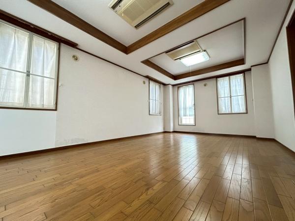 神戸市北区藤原台南町４丁目の中古一戸建て
