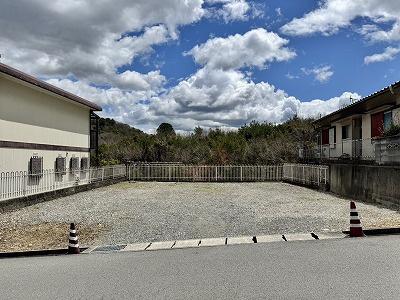尼寺土地