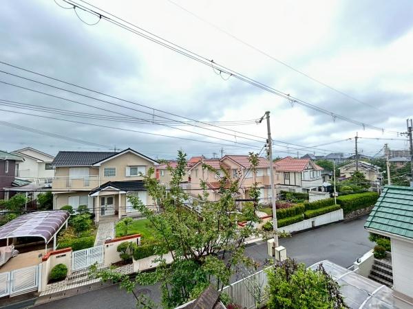 三田市あかしあ台１丁目の中古一戸建て