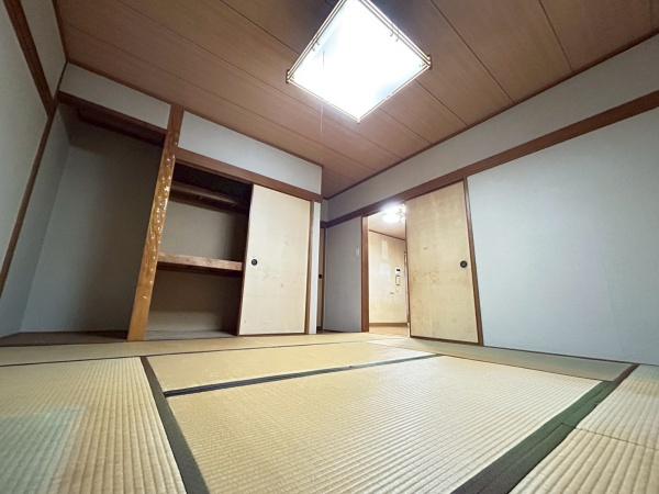 三田市あかしあ台１丁目の中古一戸建て