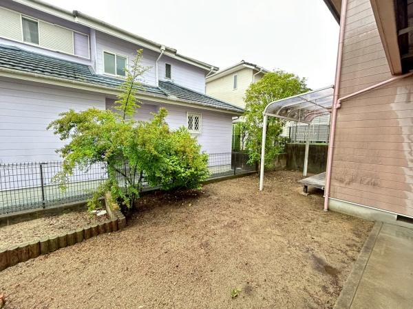 三田市あかしあ台１丁目の中古一戸建て
