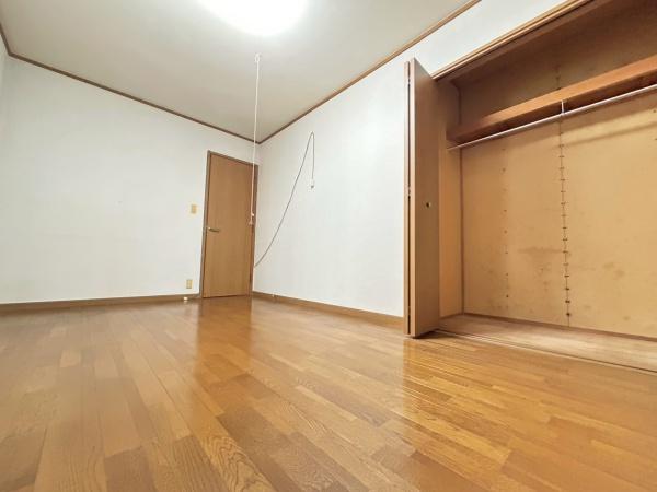 三田市あかしあ台１丁目の中古一戸建て