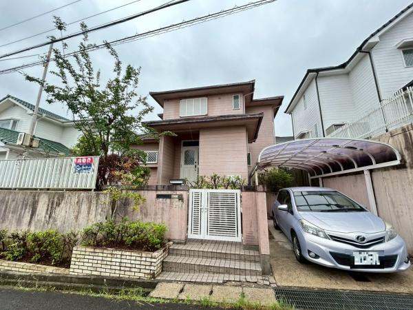 三田市あかしあ台１丁目の中古一戸建