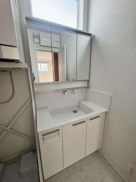 三田市あかしあ台２丁目の中古一戸建て