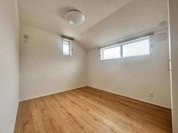 三田市あかしあ台２丁目の中古一戸建て